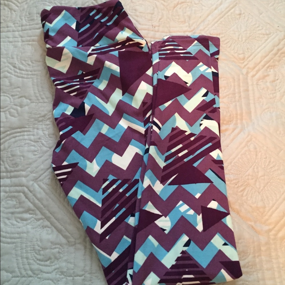 Lularoe leggings never worn